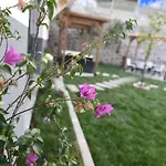 Ξενοδοχείο Sera Nature & 4*