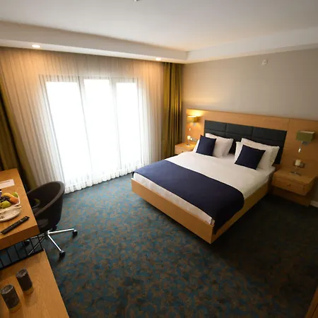 Sera Nature & Hotel