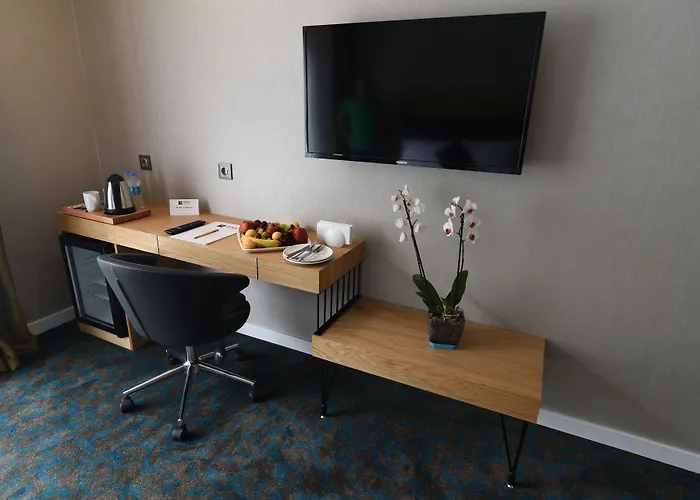 Sera Nature & Hotel 4*