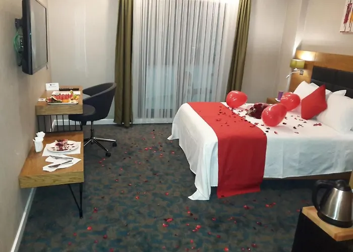 Sera Nature & Hotel 4*